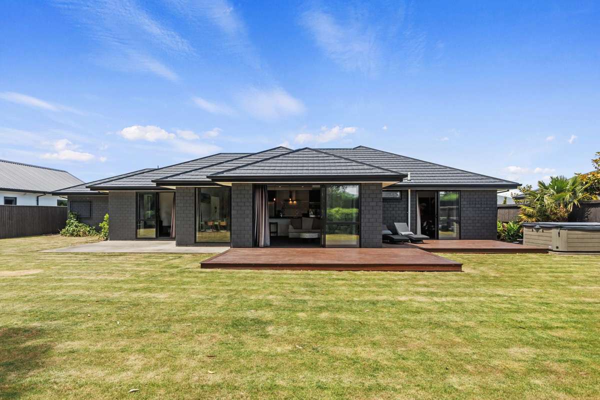 11 Woodlaw Crescent_0