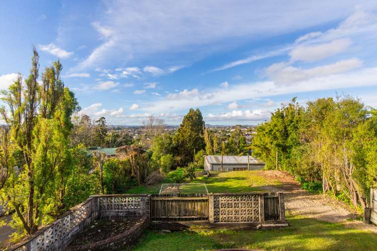 145 Glengarry Road Glen Eden_12