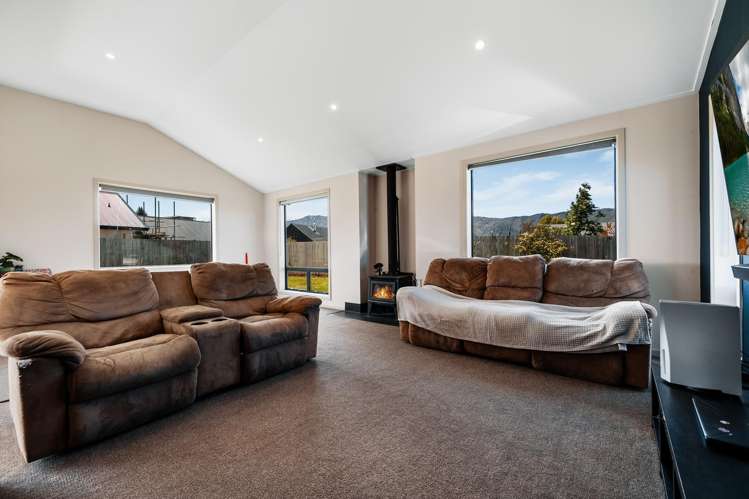 15 Timsfield Drive Lake Hawea_5