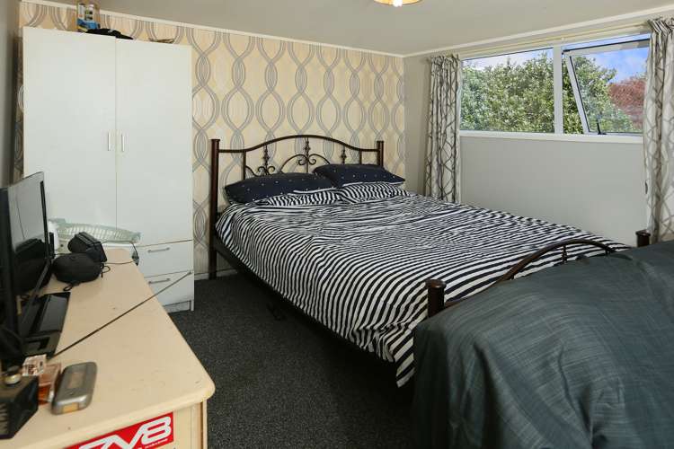 124 Flanshaw Road Te Atatu South_6