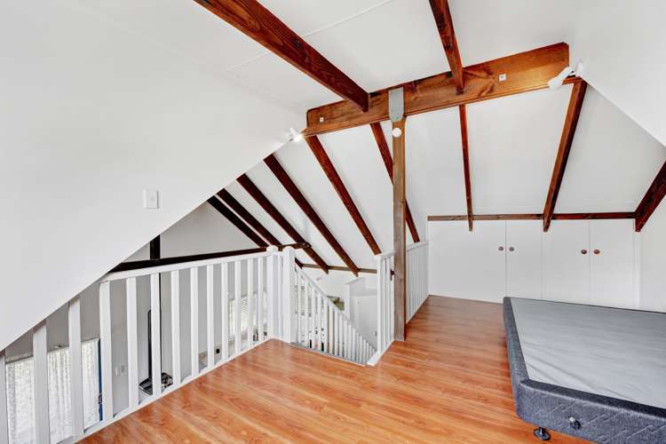 44 Beach Road Waikawa_11