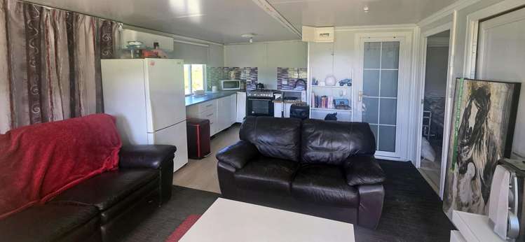 884 Queen Charlotte Drive Linkwater_16