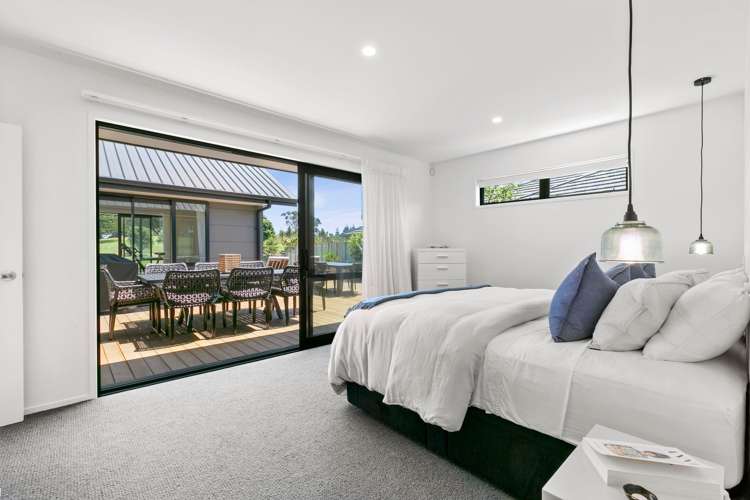 49b Links Drive Waiwhakaiho_12