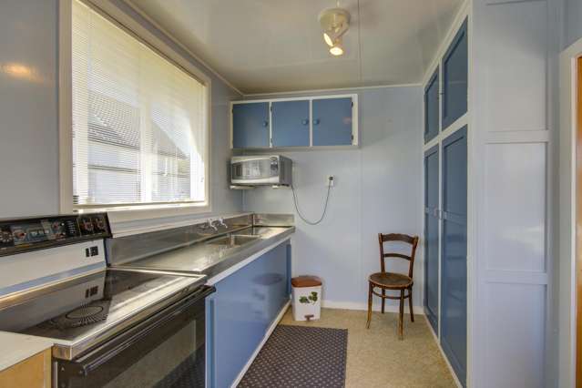 14 Broadway Avenue Waikuku Beach_1