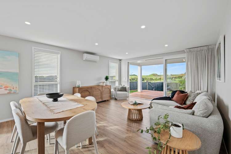 42 Opouatu Avenue Glenbrook_9