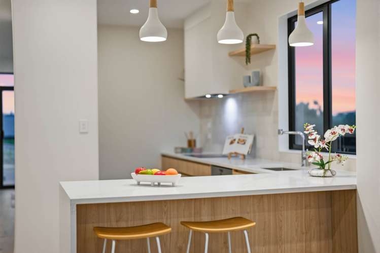 142 Ninth View Avenue Beachlands_11