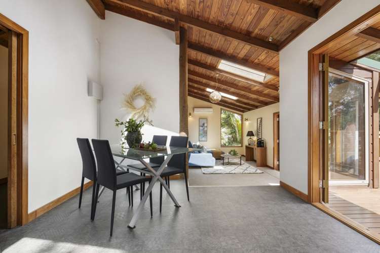 191 Scenic Drive Titirangi_5