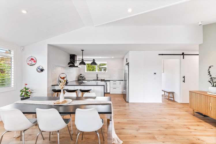 24 Maude Street Riverhead_23