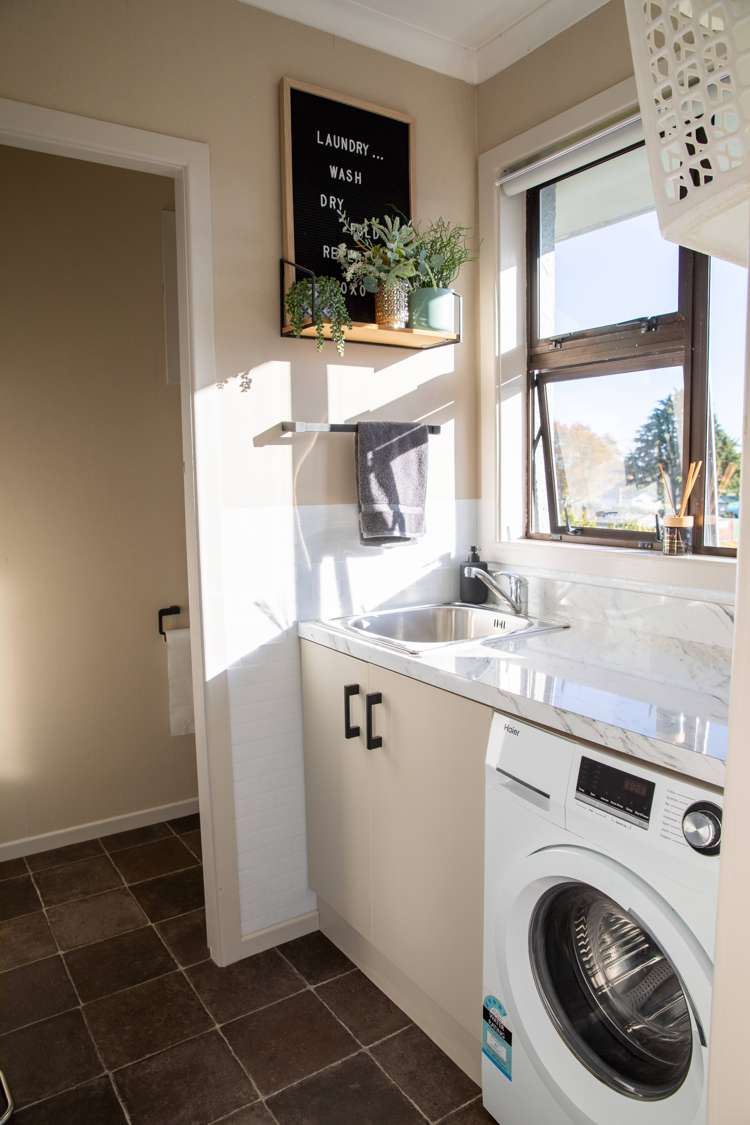 35 Gordon Terrace Gore Surrounds_14