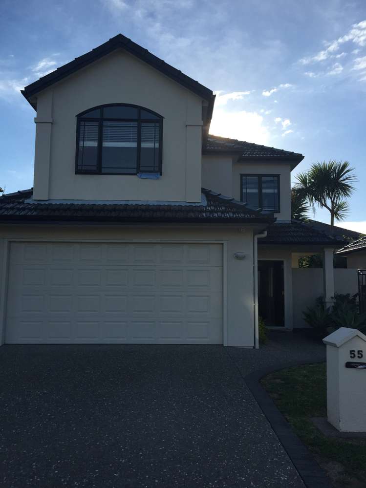 55 Carousel Crescent East Tamaki Heights_0