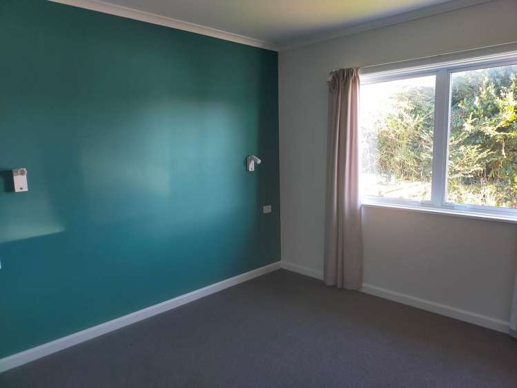 Address withheld Takaka_4