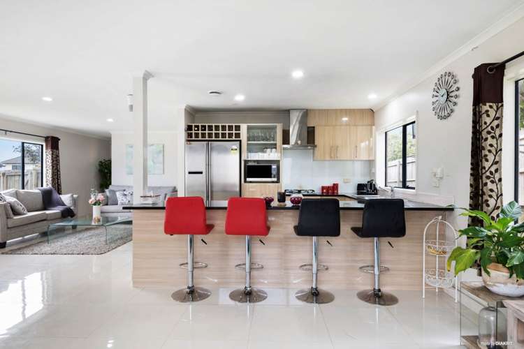 33 Newbliss Crescent East Tamaki Heights_5