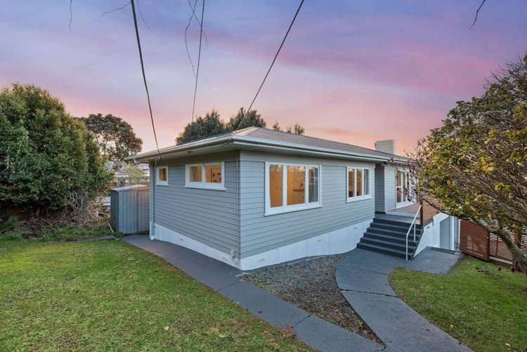 1/227 Wairau Road Totara Vale_22