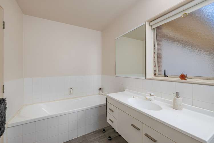 20 Pohutukawa Drive Cable Bay_10