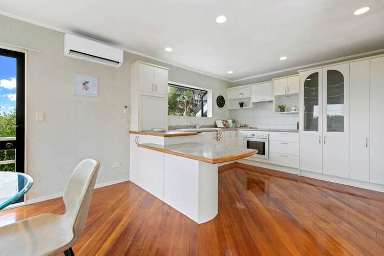 30 Rosario Crescent Red Beach_10