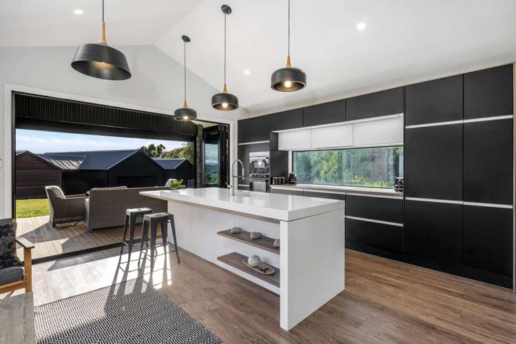 13 Sparrowhawk Way Kinloch_12