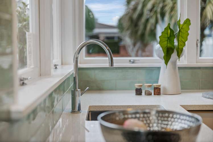 1/14 Westwell Road Belmont_8