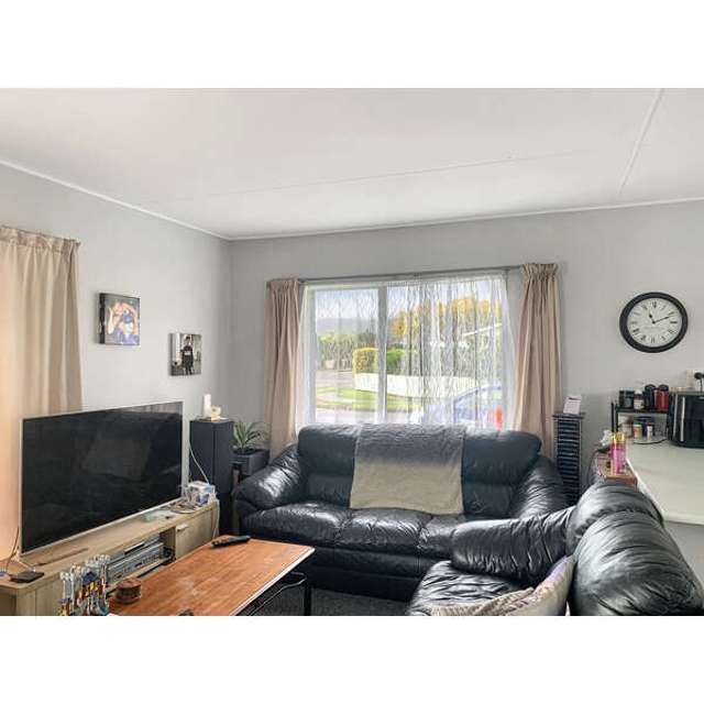 7 Rimu Street 10516_1