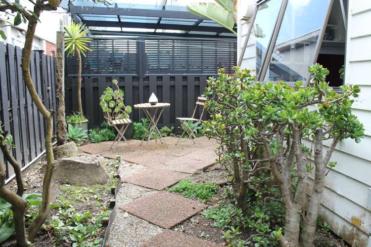 2/3 Sage Road Kohimarama_12