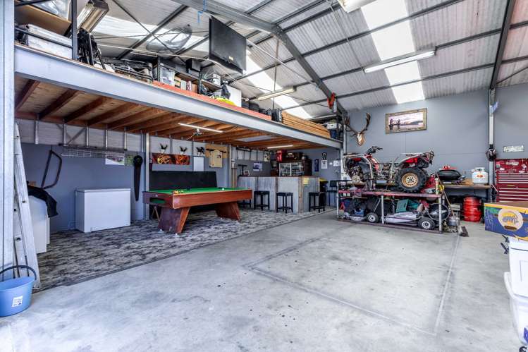 3 Anderson Place Gore Surrounds_15