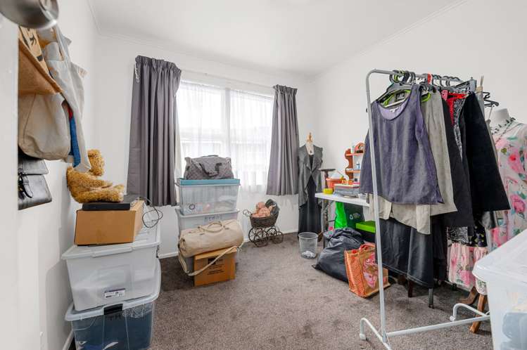 8 Robert Grigg Place Hamilton East_10