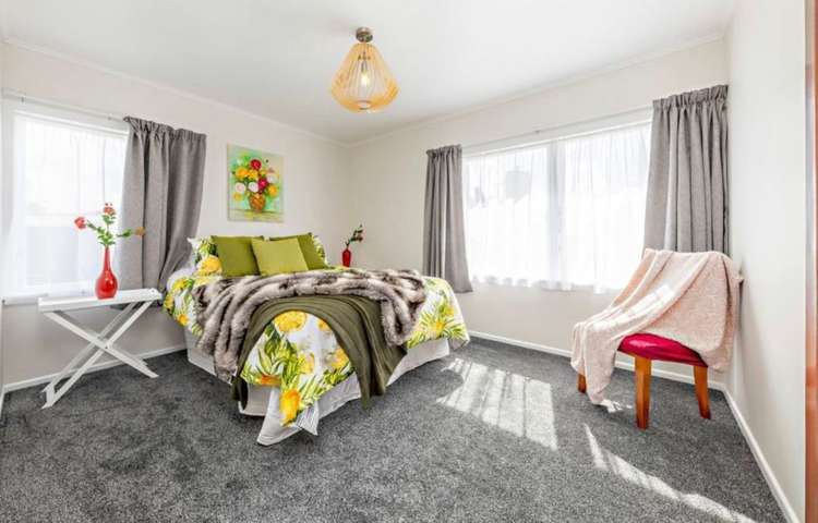 24 President Avenue Papakura_10