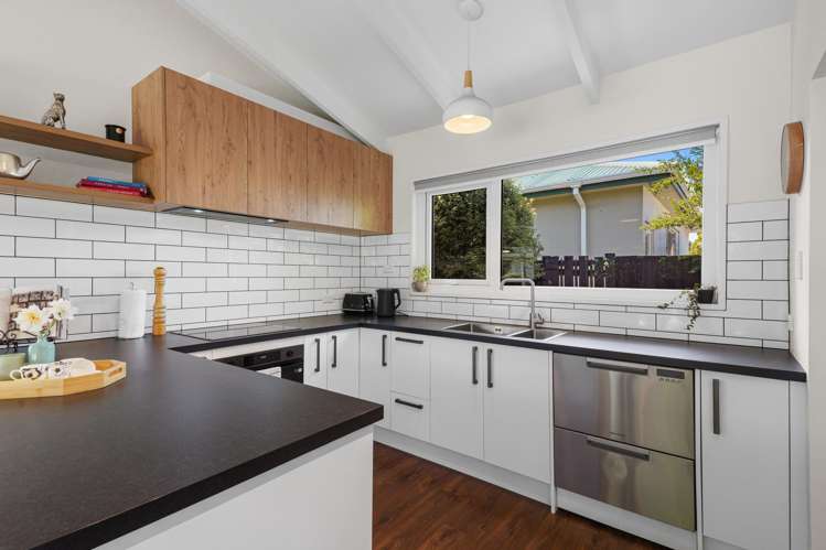 240 Lake Terrace Road Shirley_9