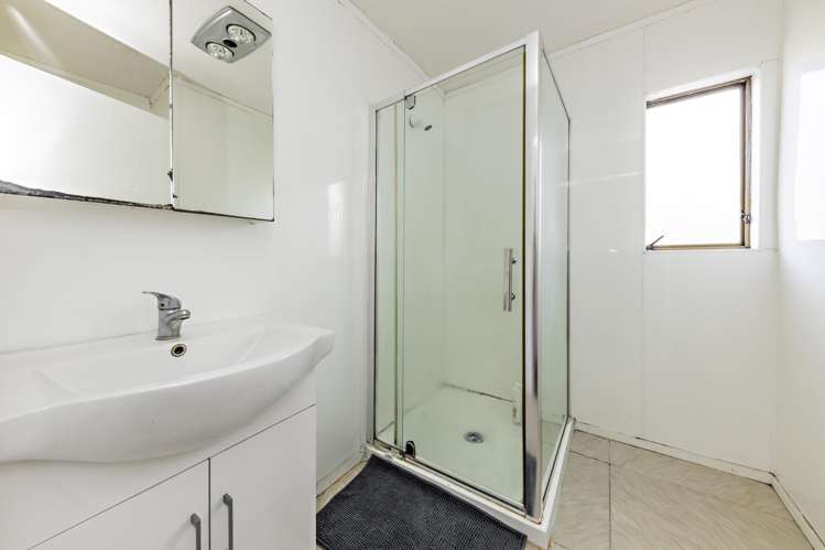 81 John Walker Drive Manurewa_12