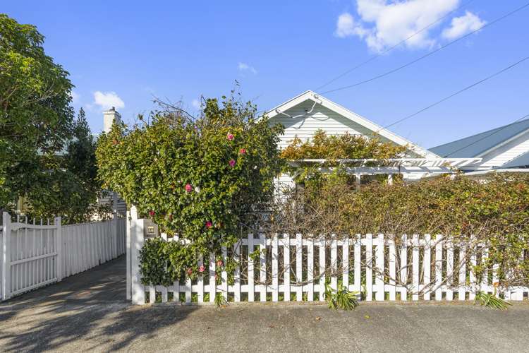 56 Ava Street Petone_14