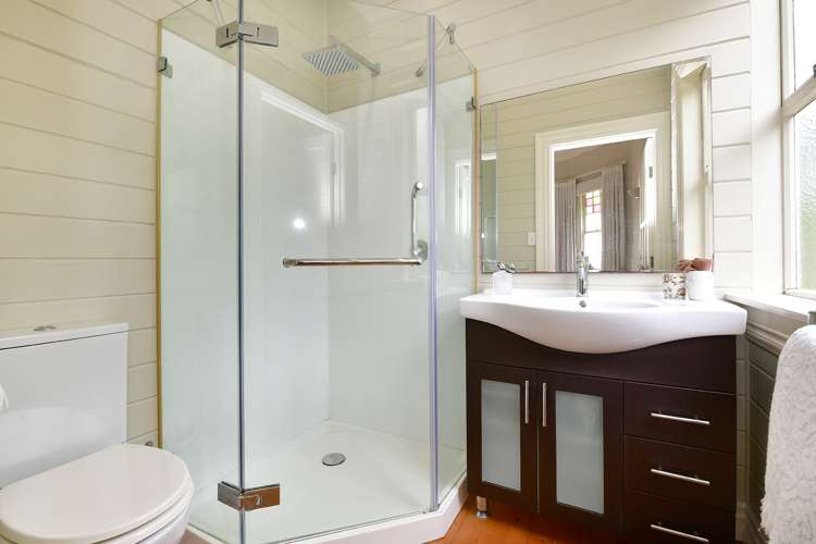 17c Nelson Street Helensville_18