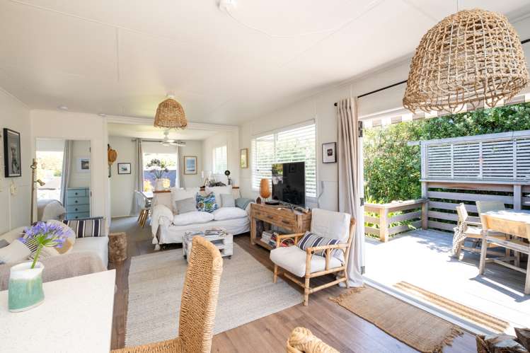 116 Harper Road Waimarama_4