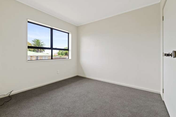 1/8a View Road Papakura_6