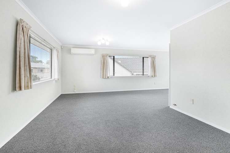 18 John Webb Drive Glenview_8