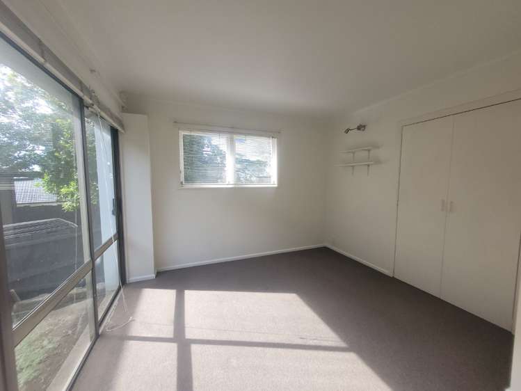 5E Athens Road 10051_9