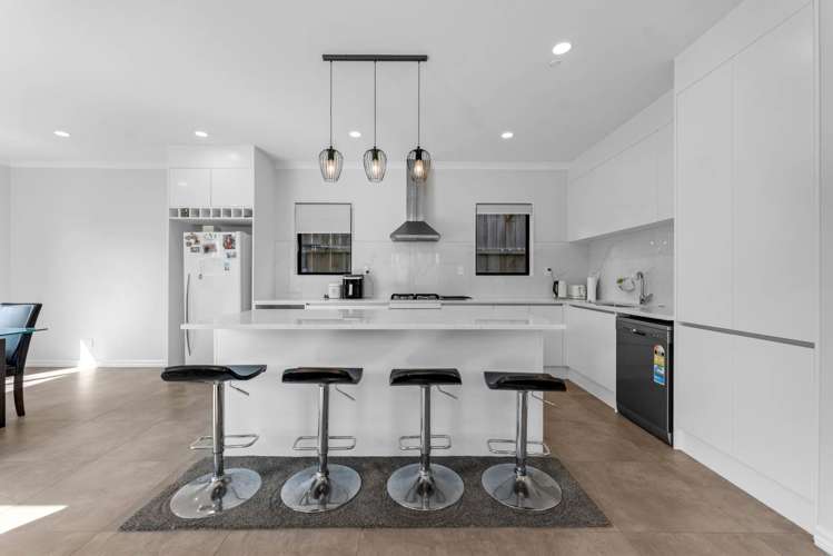 24A Tui Crescent Manurewa_1