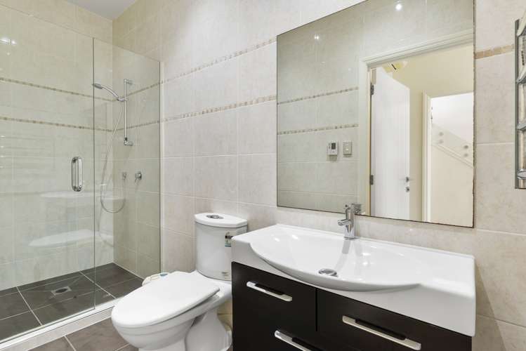 49 Penguin Drive Murrays Bay_24