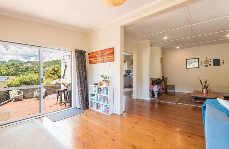 62 Montreal Road Toi Toi_13