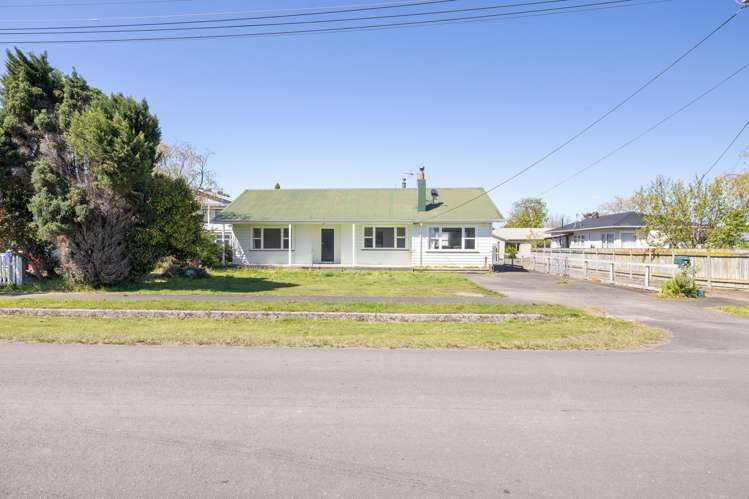 17 Poole Street Feilding_31