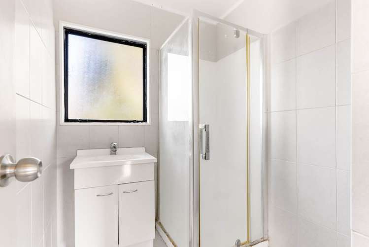 2/68 Hain Avenue Mangere East_11