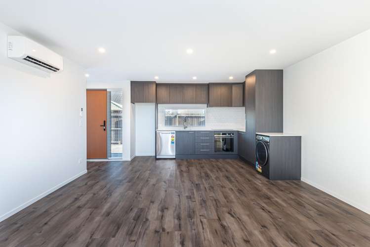 3/6 Strauss Place_4