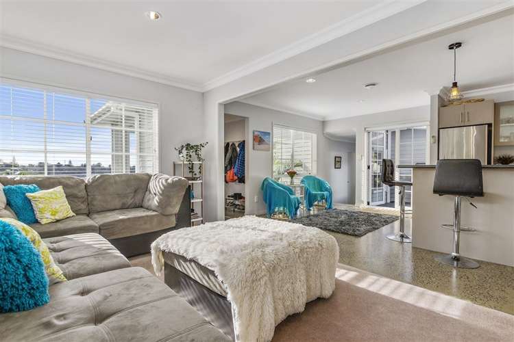 63 Waterside Drive Pyes Pa_7