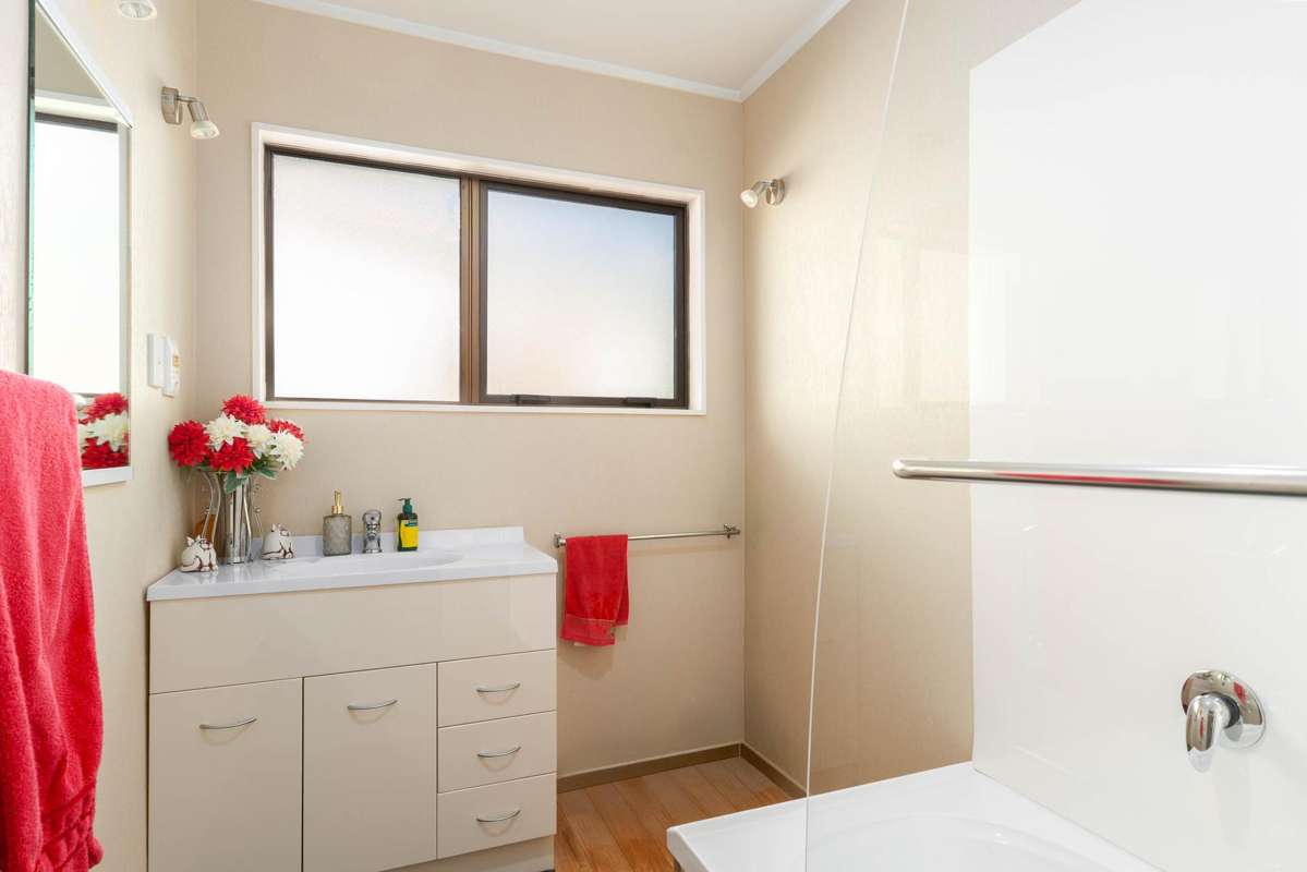 64 Fyvie Avenue_4