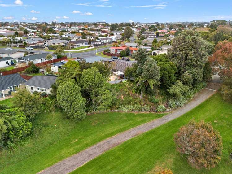 171 Parklands Avenue_4