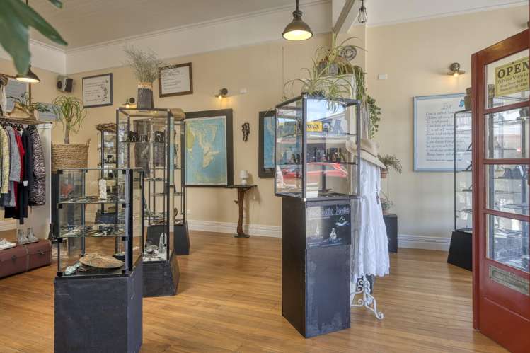 75-77 Revell Street Hokitika_47