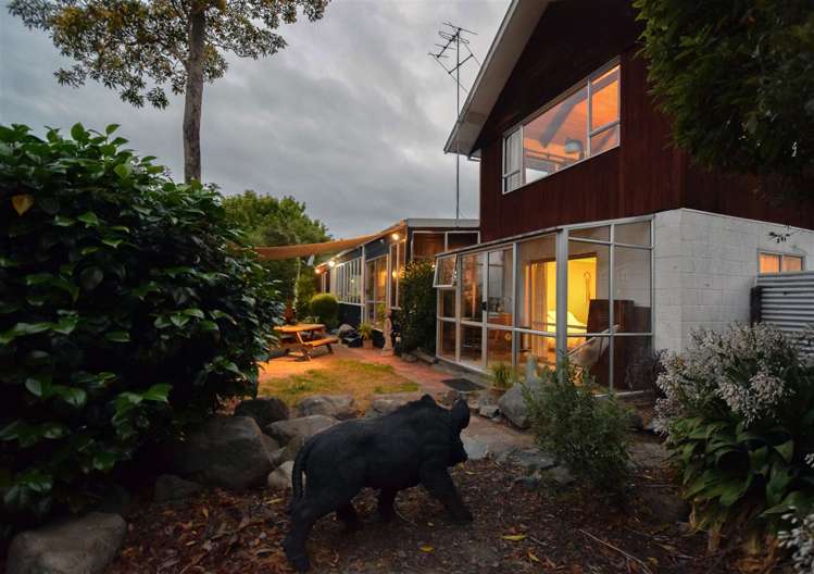 8 Wadsworth Crescent Redwoodtown_18