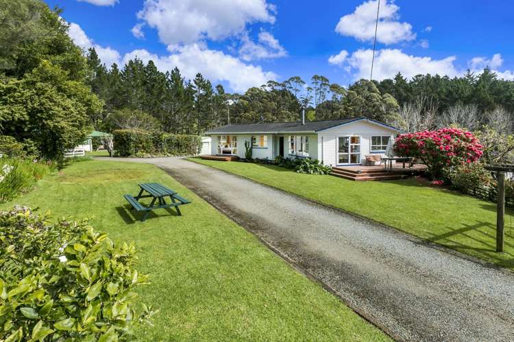 336 Muriwai Road Waimauku_26