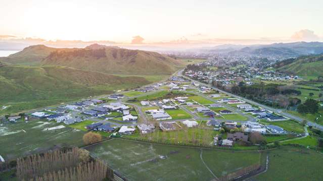 17 Hamilton Drive Wainui_3