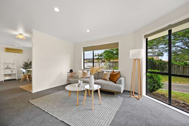 3 Blairgowrie Place Rototuna North_2