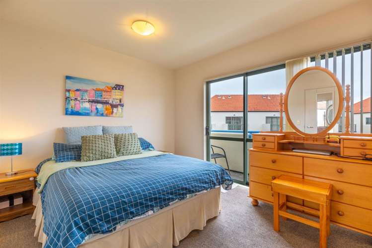 54 Waterside Crescent Gulf Harbour_17