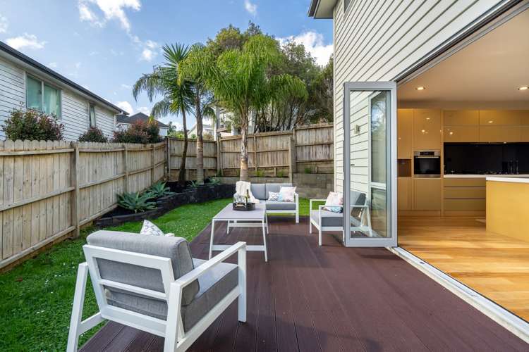 13 Pin Oak Drive Schnapper Rock_10